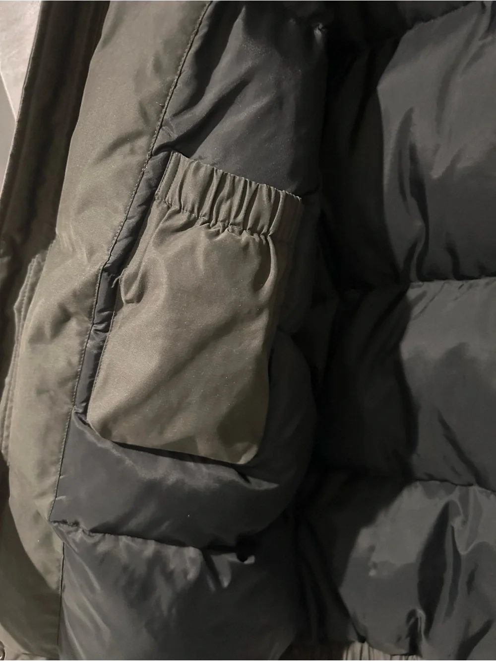 Claiborne Men's Brown Quilted Puffer Jacket with Black Collar
